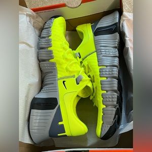 Nike Free Metcon 5 ‘Volt’ New Men’s Size 10 Training Shoes DV3949-700 …